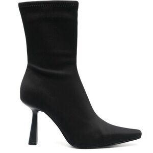 Steve Madden Vakay Black Heeled Boots